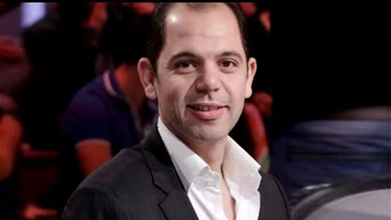 رامي إمام يبدع بصور الذكاء الاصطناعي احتفالاً بالمتحف الكبير