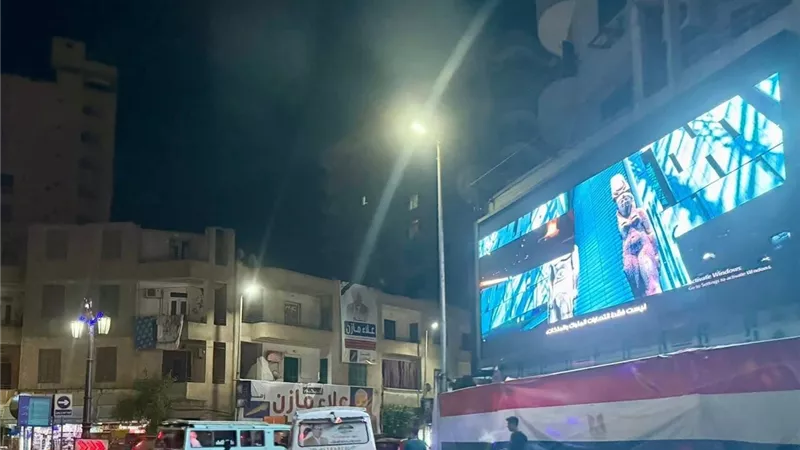 للاحتفال بافتتاح المتحف المصري الكبير.. شاشات عملاقة بشوارع وميادين سوهاج 
