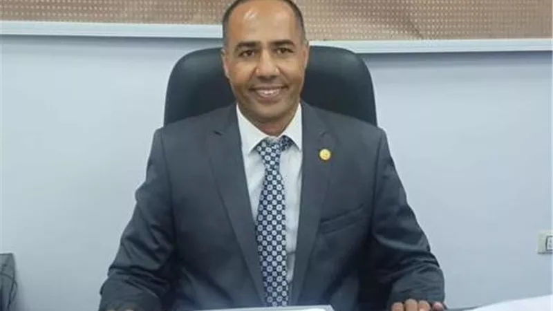 خالد أبو الليل: خصومات 25% على إصدارات هيئة الكتاب احتفالًا بالمتحف الكبير| خاص 