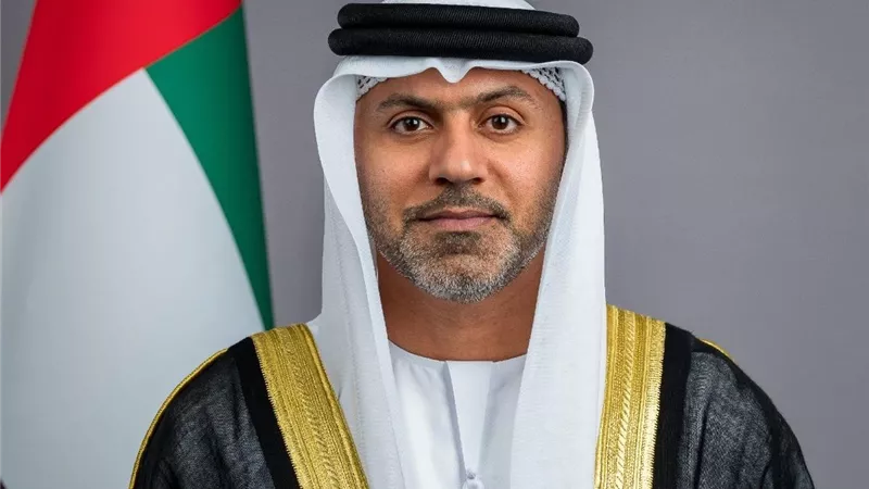 الحدث الأكبر في العالم.. سفير الإمارات يشيد بالمتحف المصري الكبير