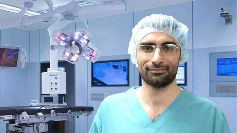 نقابة العلاج الطبيعي تشكو طبيب «التيك توك» لـ «الأطباء»