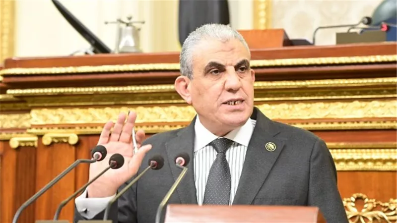 رئيس 