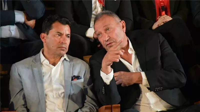 وزير الرياضة يهنئ محمود الخطيب ومجلس إدارة الأهلي الجديد