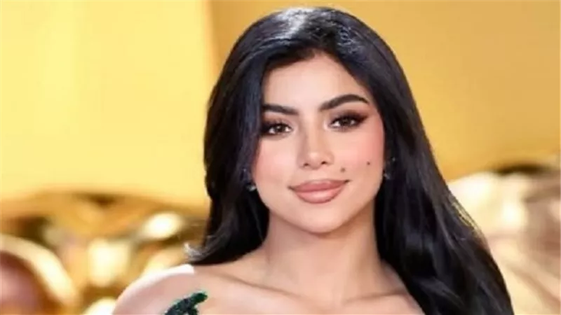 كارولين عزمي تتصدر التريند بإطلالة أنيقة وتفاعل واسع من الجمهور