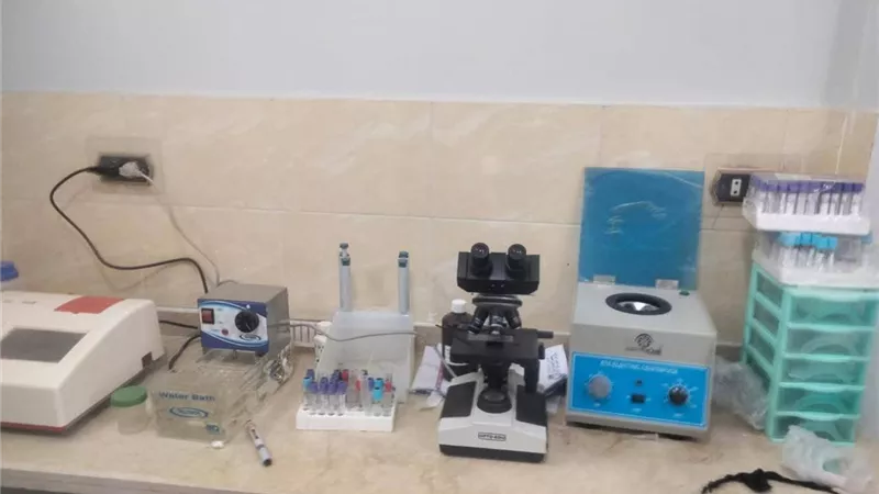 تشميع معمل تحاليل يديره طبيب مزيف في البحيرة  