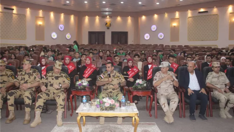 جامعة حلوان تنظم زيارة ميدانية إلى قوات الصاعقة المصرية