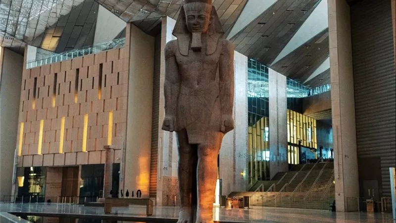 41 شاشة بالميادين.. المنيا تستعد لافتتاح المتحف المصري الكبير