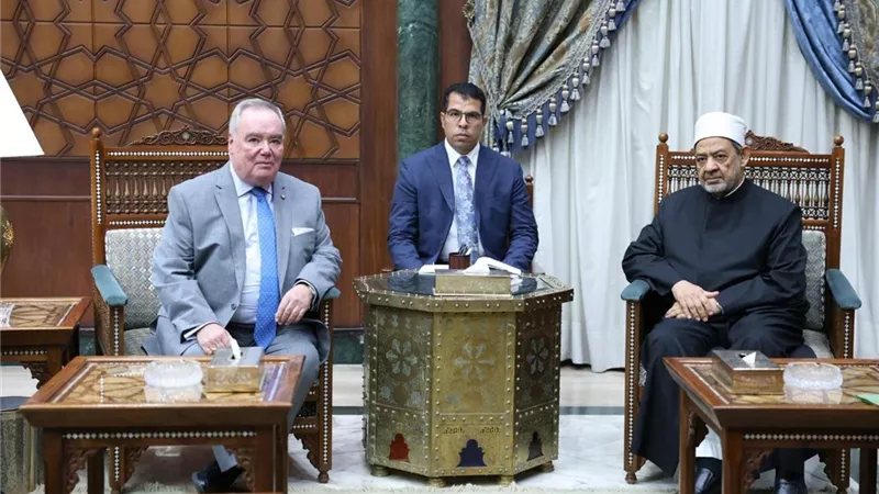 رئيس فرسان مالطا: نقدر جهود الأزهر في نشر قيم السلام والإخاء حول العالم| صور