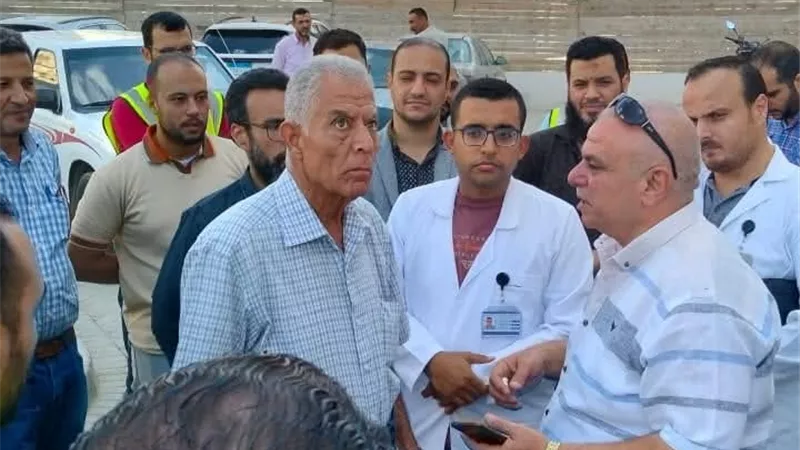 وكيل صحة البحيرة يوصي بتسريع العمل بمشروع مستشفى بدر|صور 