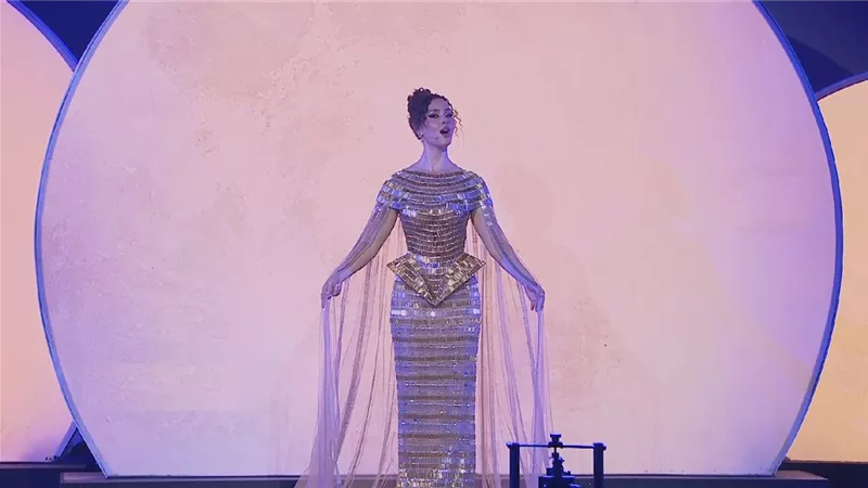 من مسارح برودواي إلى المتحف الكبير.. شيرين أحمد تقدم سيمفونية عالمية| صور