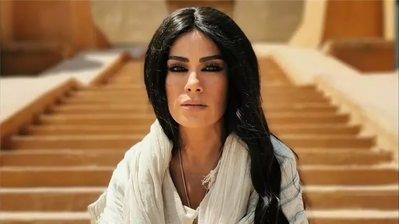 صبا مبارك تشعل «السوشيال ميديا» بملامح فرعونية.. ومتابعون: الملكة حتشبسوت 