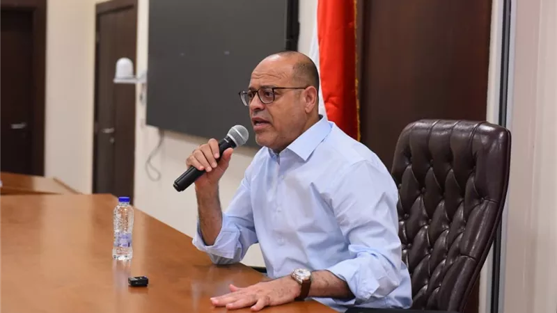 وزارة العمل: حملات تفتيش على 1259 منشأة لمتابعة تطبيق القانون الجديد