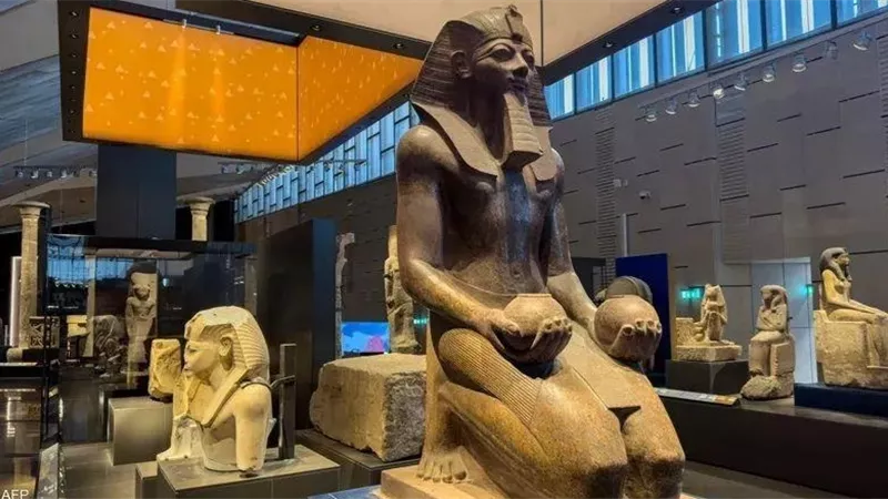 عماد فايز: المتحف المصري الكبير يضيف وجهة حضارية وثقافية جديدة لمصر 