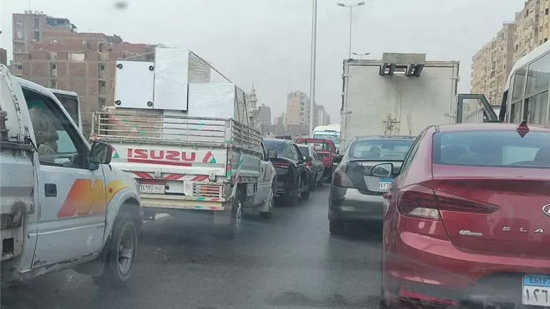 كثافة مرورية على الطريق الدائري باتجاه المنيب قبل المريوطية|صور 
