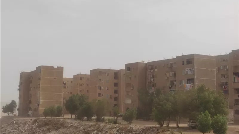 الشوارع مستقرة.. عاصفة ترابية في بعض مناطق أسوان