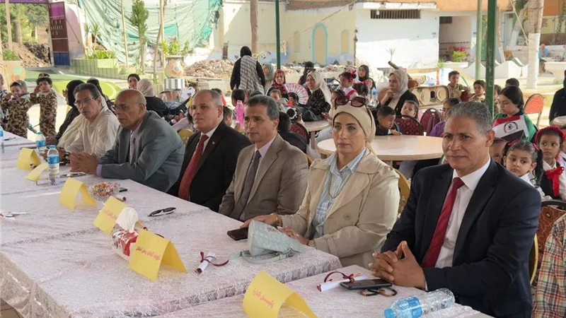 وكيل تعليم كفر الشيخ يشهد احتفال العيد القومي بمدارس إدارة بيلا 