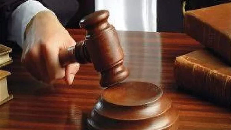  النيابة تجري تحقيقاتها في واقعة اعتداء عامل على سيدة بعصا خشبية بالفيوم