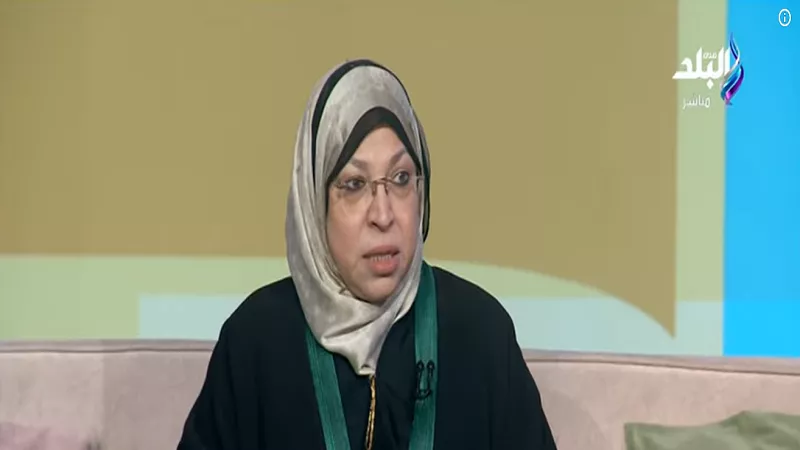نيفين مختار: غضّ البصر أول خطوات الأمان والاحترام بين الناس| فيديو