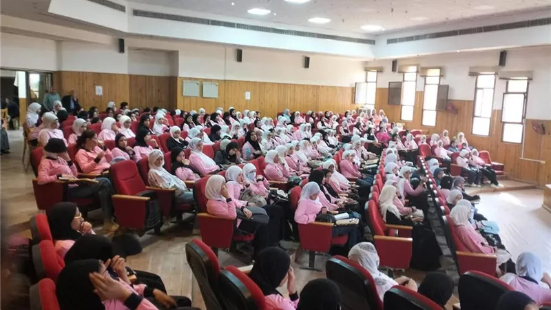 محافظ الوادى الجديد: توافد طلاب الثانوية العامة على مقرات المحاضرات العلمية