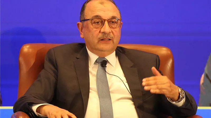 وزير قطاع الأعمال: التحول الأخضر ركيزة أساسية لتعزيز تنافسية الشركات المصرية