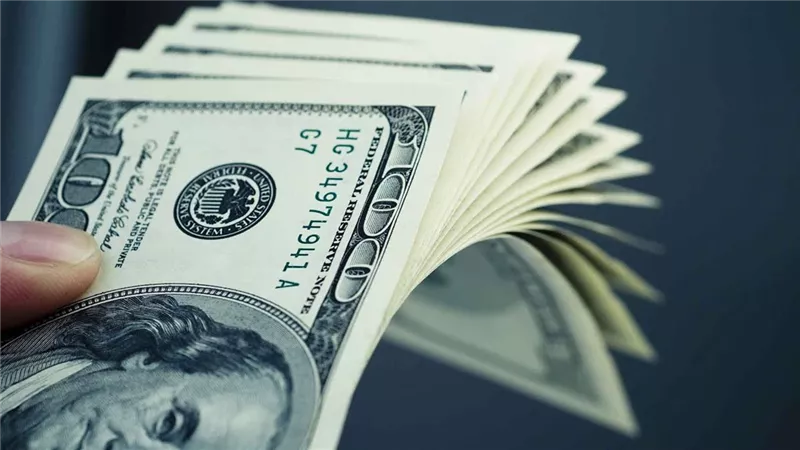 استقرار سعر الصرف الدولار مقابل الجنيه الاثنين 3 نوفمبر 2025