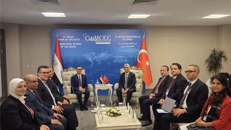 الاستثمار تبحث مع تركيا رفع التبادل التجاري لـ15 مليار دولار