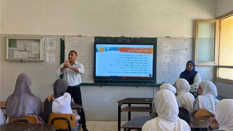 مبادرة اتحاد شباب كفر الشيخ تواصل التوعية بمخاطر الابتزاز الإلكتروني