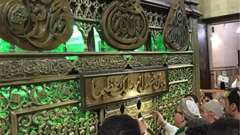 ضريح السيد البدوي في طنطا.. بين المعتقد الشعبي والروح الصوفية