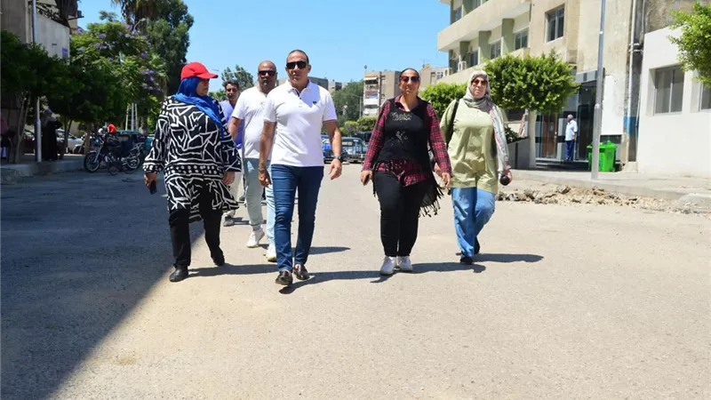 رئيس مدينة بورفؤاد: اقتراب الانتهاء من أعمال التخطيط المروري لشارع عادل الجزار|صور 