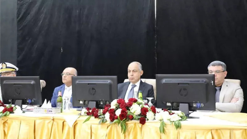 393  فائزا.. محافظ المنيا ومدير الأمن يشهدان قرعة الحج العلنية