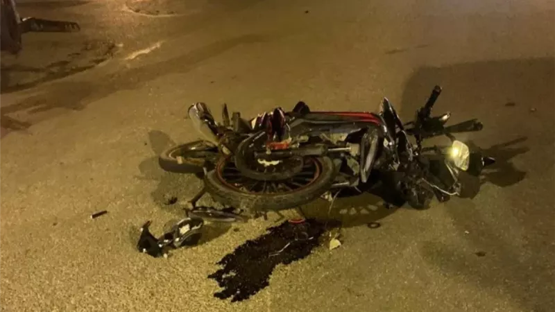 إصابة أسرة كاملة سقطت من دراجة نارية في بني سويف