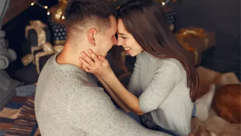 5 أبراج تستسلم بسرعة في الحب.. المشاعر لا تحتمل الصدمات