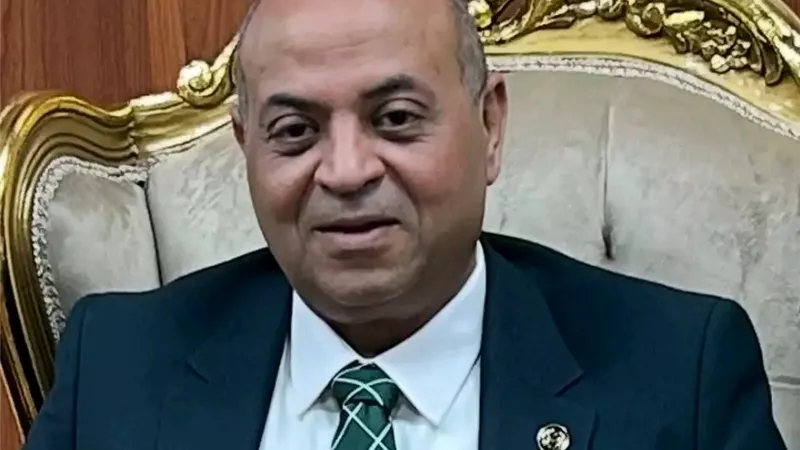 مدير تعليم الدقهلية يهنئ أحمد العوضي لتكليفه مديرًا لهيئة الأبنية التعليمية