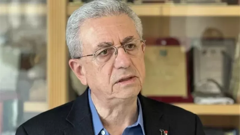 مصطفى البرغوثي يهاجم قرار الكنيست بإقرار قانون إعدام الأسرى الفلسطينيين