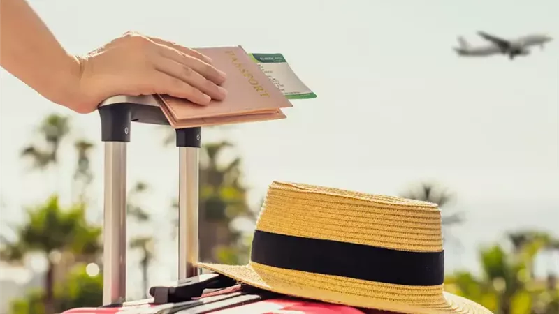  حتى لا تتعرض للنصب.. ما هي التطبيقات الموثوقة لاستخدامها أثناء السفر؟