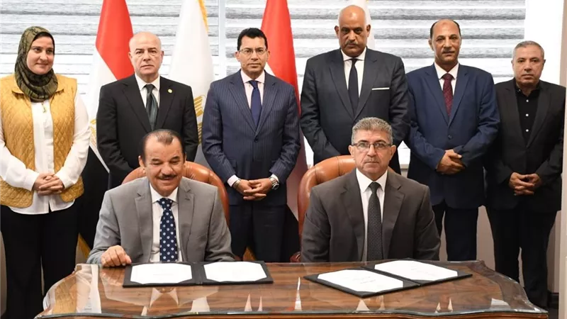 وزير الشباب يشهد توقيع بروتوكول تعاون مع جمعية حنان الدنيا الكويتية