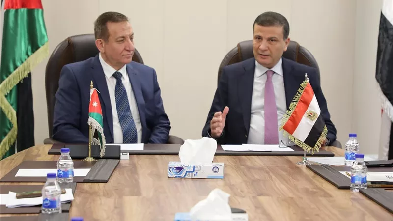 بدء تصدير لحوم الدواجن المجمدة من مصر للسوق الأردني ديسمبر المقبل.. صور