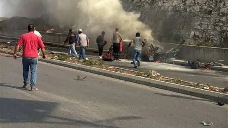 استشهاد شخص في غارة إسرائيلية استهدفت سيارة جنوبي لبنان