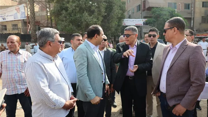 محافظ الجيزة يشدد علي متابعة المشروعات والمرافق الخدمية 