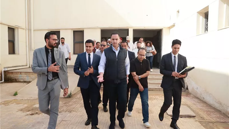 نائب وزير الصحة يتابع استعدادات مطروح للانضمام للمرحلة الثانية من التأمين الشامل