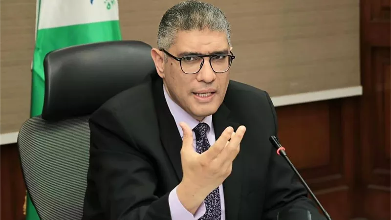 محافظ الجيزة يوجه بسرعة الاستجابة لشكاوى المواطنين ويكلف الأحياء بالمعاينات القانونية