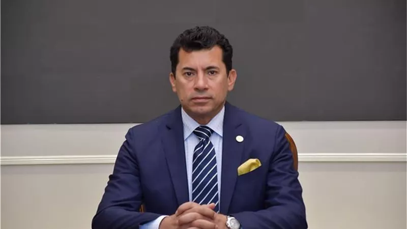 الأولمبية تدعو وزير الرياضة للتصديق على برتوكول التعاون مع إيطاليا