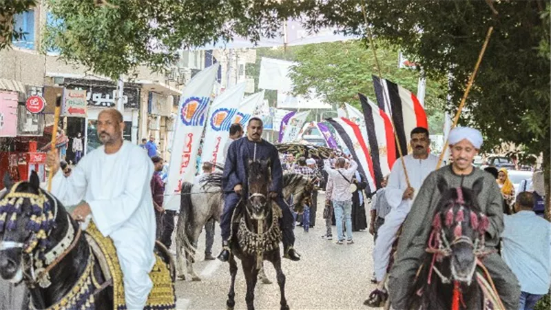 انطلاق فعاليات مهرجان قنا للفنون والحرف التراثية