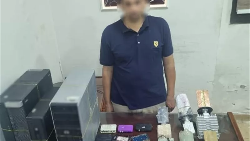 القبض على المتهم بـ إنشاء وإدارة محطة بث تلفزيوني بالشرقية 