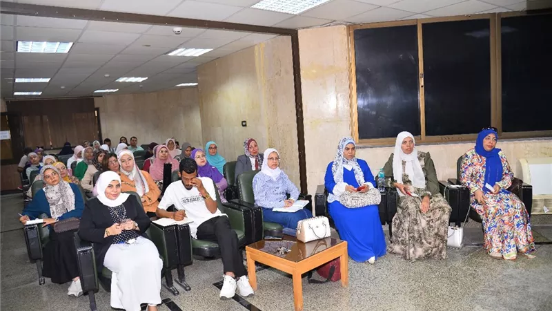 رئيس جامعة اسيوط: ندعم مركز ضمان الجودة لبناء قدرات الكوادر المتميزة 