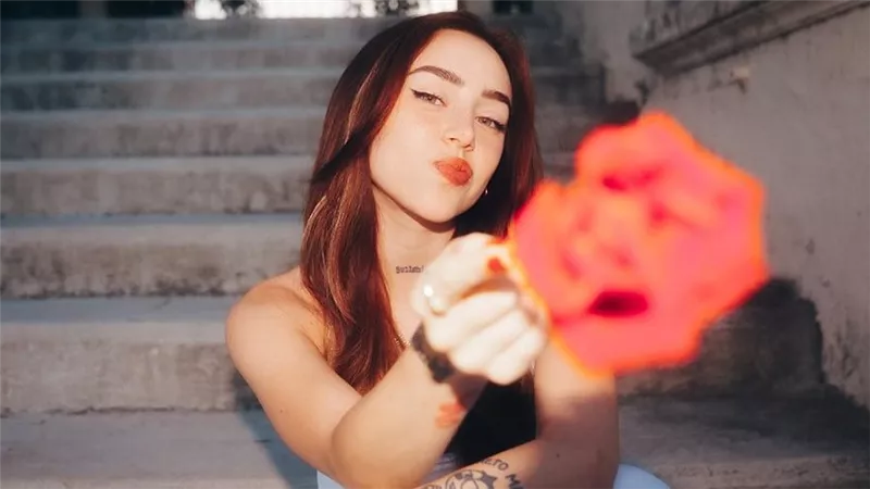 لعنة نيكي نيكول تزول وسحر لامين يامال يعود إلى برشلونة