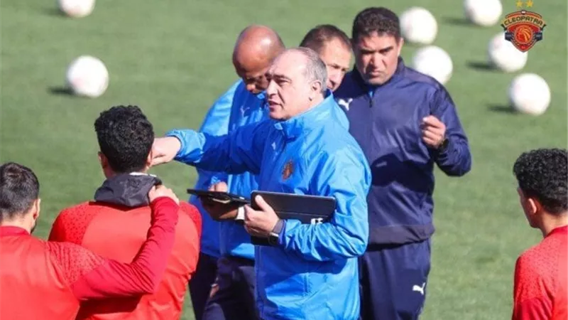 6 نجوم| الغيابات تطارد القوة الضاربة بلقاء الأهلي وسيراميكا في السوبر المصري