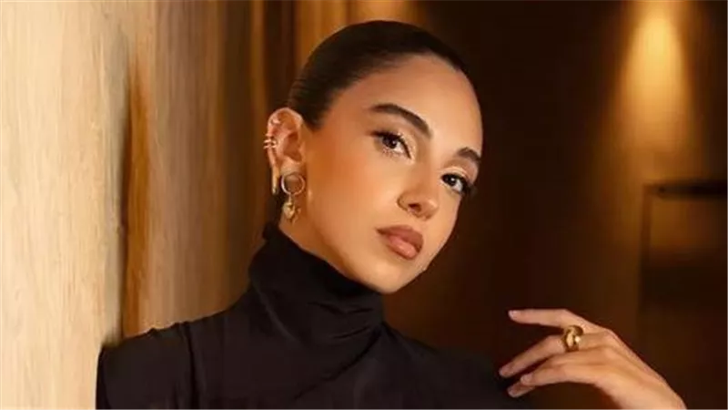 حساب مزيف ينتحل صفة سلمى أبو ضيف..والفنانة تحذر جمهورها