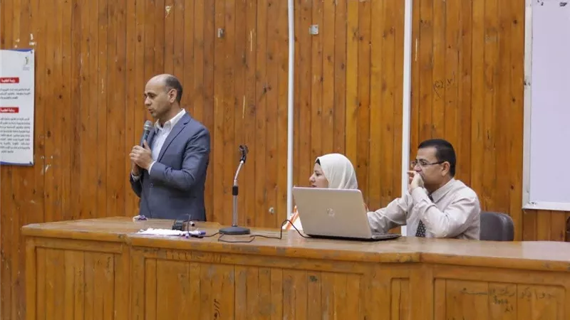 «تعريف الطلاب ذوي الإعاقة بحقوقهم وواجباتهم» ورشة عمل بـ«دار علوم الفيوم»