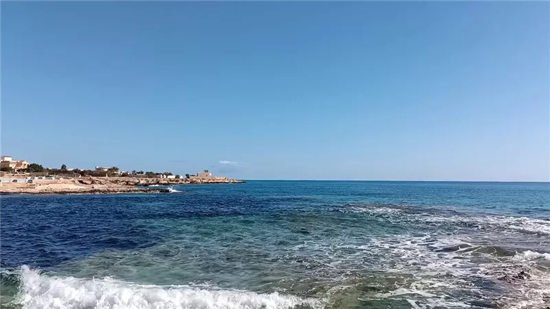 علاء فكري: الشراكة المصرية القطرية ستقود إلى نقلة نوعية بتطوير الساحل الشمالي الغربي